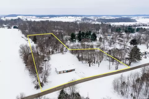 View/Area - 402 Boone Ln, Mitchell, IN 47446 photo 1 of 1