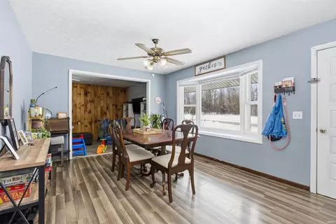 Dining - 402 Boone Ln, Mitchell, IN 47446 photo 1 of 2