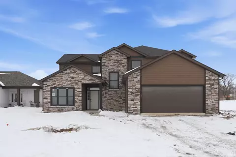 7398 Starks Blvd, Fort Wayne, IN 46816