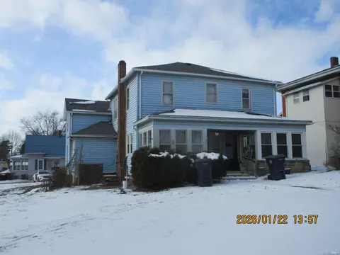 322 S Washington St, Warsaw, IN 46580