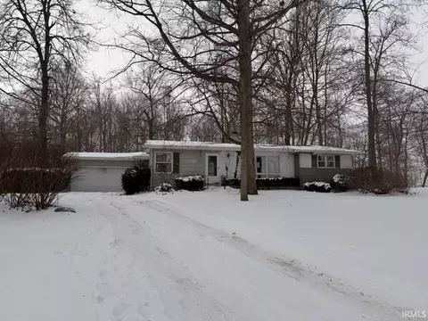 3201 N 850 East Rd, Churubusco, IN 46723