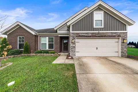 843 Groveview Ct, Evansville, IN 47711
