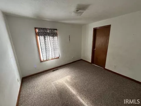 Bedroom - 505 N Maple St, Lagrange, IN 46761 photo 3 of 4