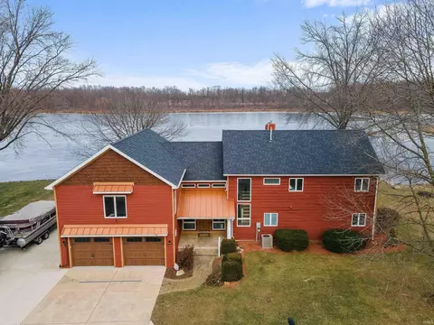 0575 E 635 S, Wolcottville, IN 46795