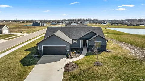 13927 Ascari Cv, Fort Wayne, IN 46818