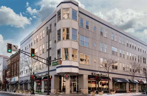 113 W Wayne St #202, Fort Wayne, IN 46802