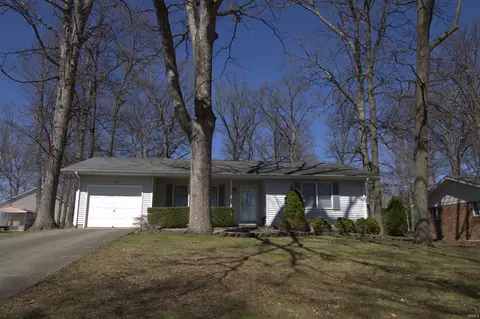 206 Oakwood Dr, Williamsport, IN 47993