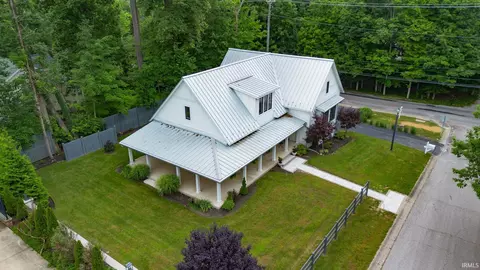 2104 E Woodstock Pl, Bloomington, IN 47401