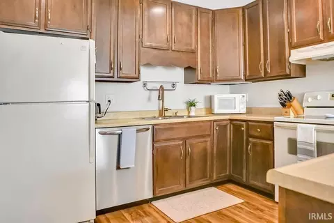 1134 E Regency Dr, Bloomington, IN 47401 photo 10