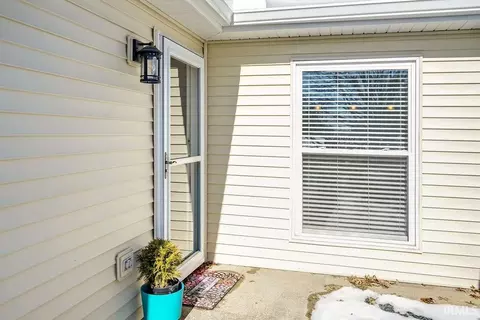 1134 E Regency Dr, Bloomington, IN 47401 photo 5