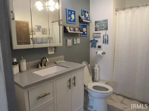 Bath - 409 E Second St, Mount Vernon, IN 47620 photo 1 of 2