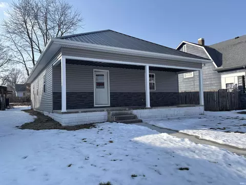 513 S Meridan St, Jasonville, IN 47438