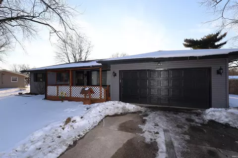 54639 County Road 101, Elkhart, IN 46514