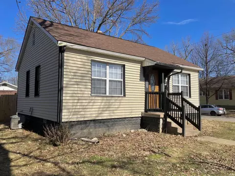 1052 Covert Ave, Evansville, IN 47714