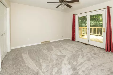 Bedroom - 715 Eddington Ct, Bloomington, IN 47401 photo 6 of 7