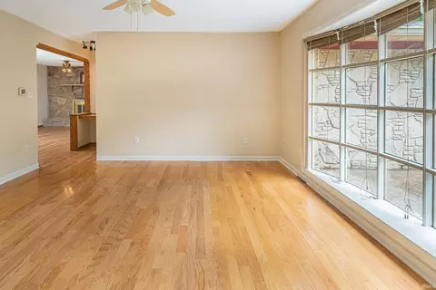 Living - 715 Eddington Ct, Bloomington, IN 47401 photo 1 of 7