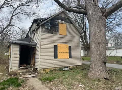 609 N Waugh St, Kokomo, IN 46902