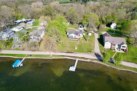 11585 E 600 N, Orland, IN 46776