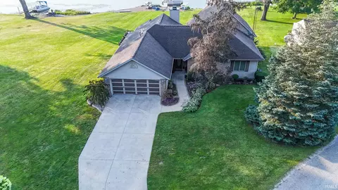 Exterior - 1055 S 495 E Rd, Lagrange, IN 46761 photo 1 of 2