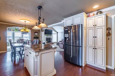 Kitchen - 1055 S 495 E Rd, Lagrange, IN 46761 photo 3 of 3