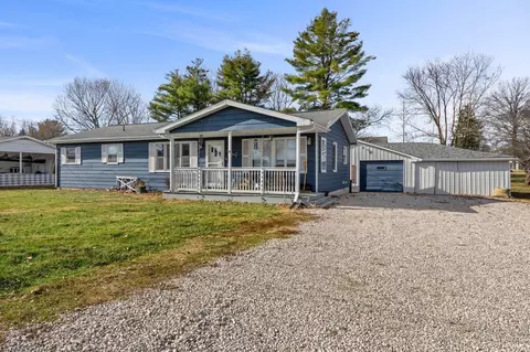 563 S Mathers St, Orleans, IN 47452