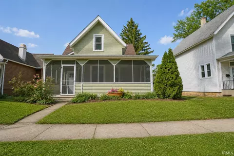 1025 Rivermet Ave, Fort Wayne, IN 46805