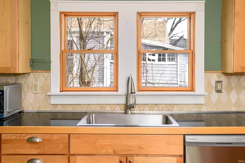 723 W 8th St, Bloomington, IN 47404 photo 20