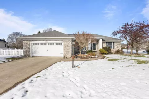 23775 Raber Ct, Elkhart, IN 46517