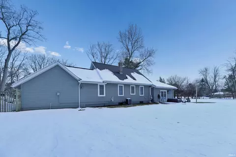 Exterior - 51963 Grape Rd, Granger, IN 46530 photo 2 of 7