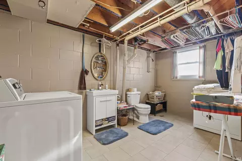 2540 Eastgate Ln, Bloomington, IN 47408 photo 17