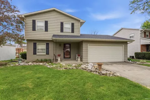 1473 Cambridge Dr, South Bend, IN 46614