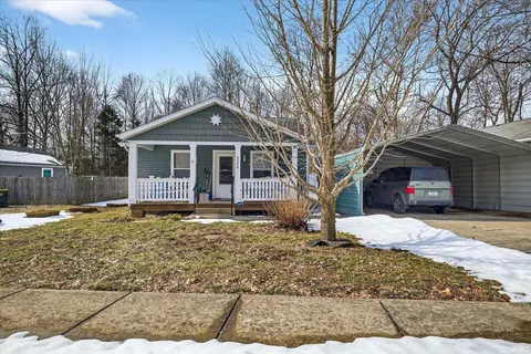 3206 S Omaha Crossing Dr, Bloomington, IN 47403