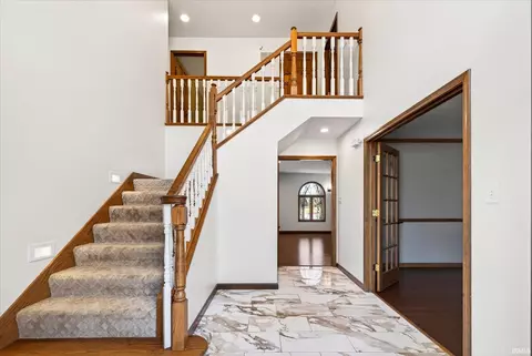 Entry Way - 3825 E Devonshire Ct, Bloomington, IN 47408 photo 3 of 3