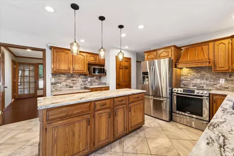 Kitchen - 3825 E Devonshire Ct, Bloomington, IN 47408 photo 1 of 4