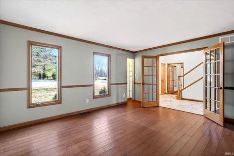 Living - 3825 E Devonshire Ct, Bloomington, IN 47408 photo 1 of 2