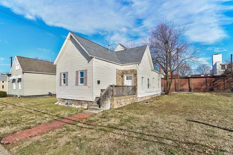 615 N 10th Ave, Evansville, IN 47712