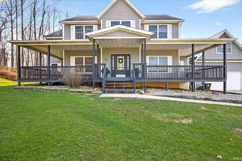 9483 W Fenceline Rd, Spencer, IN 47460