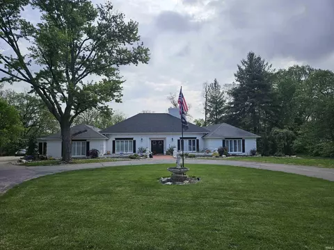 123 Fairway Dr, Vincennes, IN 47591