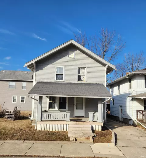 460 Violet Ct, Fort Wayne, IN 46807