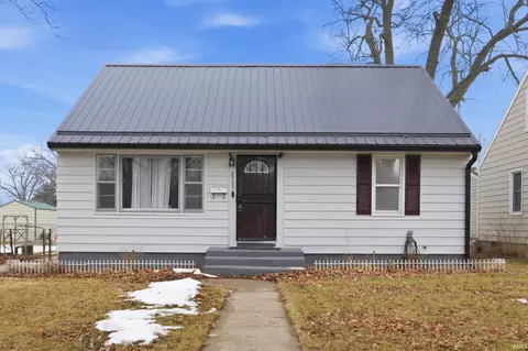 2727 Winch St, Fort Wayne, IN 46803