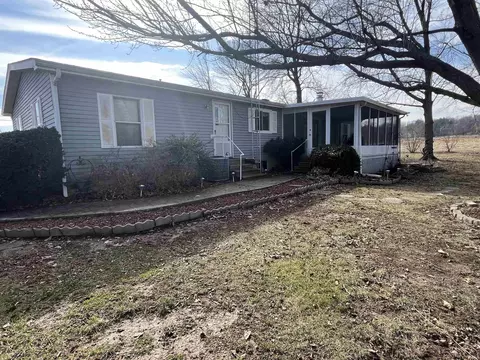 1870 E 100 N Rd, Washington, IN 47501 photo 6