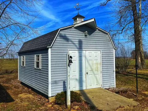 1870 E 100 N Rd, Washington, IN 47501 photo 3