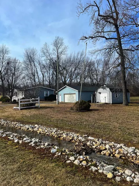 1870 E 100 N Rd, Washington, IN 47501 photo 4