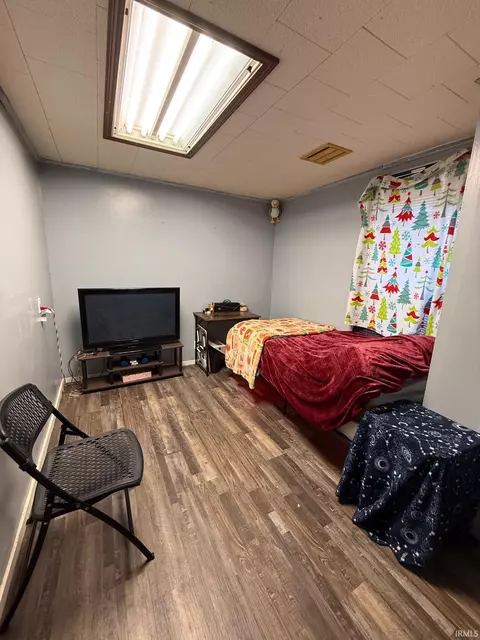 Bedroom - 519 E Franklin St, Delphi, IN 46923 photo 1 of 5
