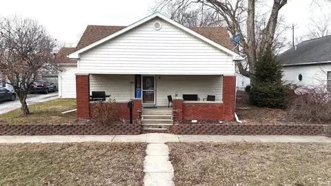 519 E Franklin St, Delphi, IN 46923