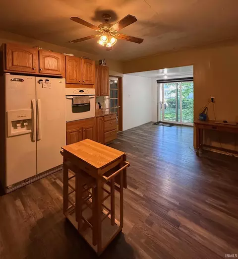 Kitchen - 519 E Franklin St, Delphi, IN 46923 photo 2 of 3