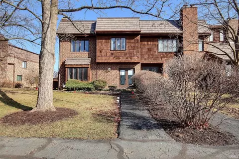 6736 Covington Creek Trl, Fort Wayne, IN 46804