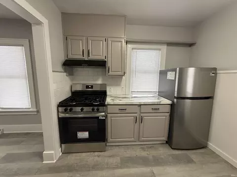 Kitchen - 817 Eckman St, South Bend, IN 46614 photo 1 of 2