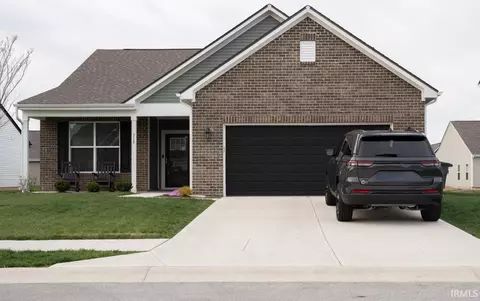 910 Highland Springs Ln, Kokomo, IN 46902