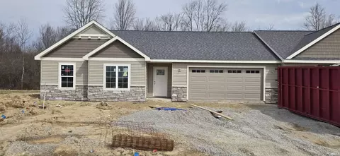 1401 E Boulder Run, Columbia City, IN 46725